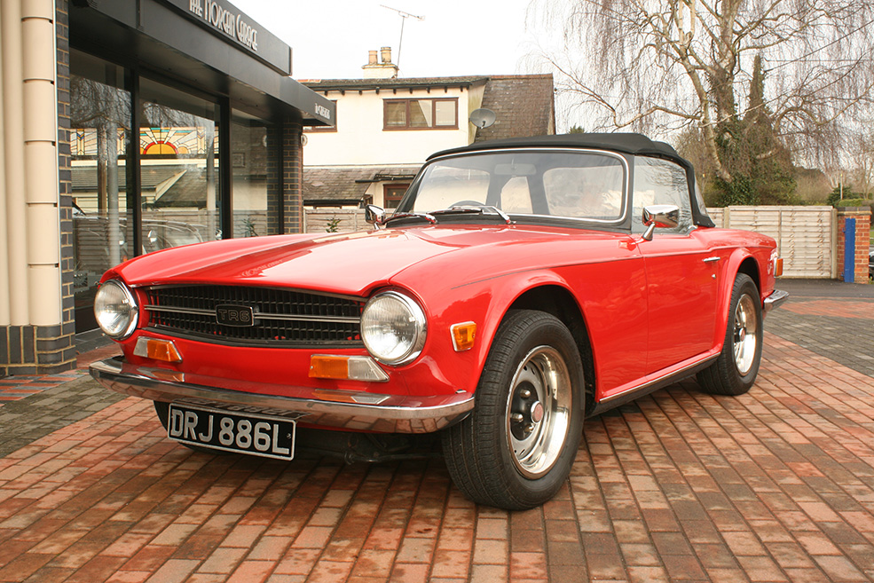 download Triumph TR6 workshop manual