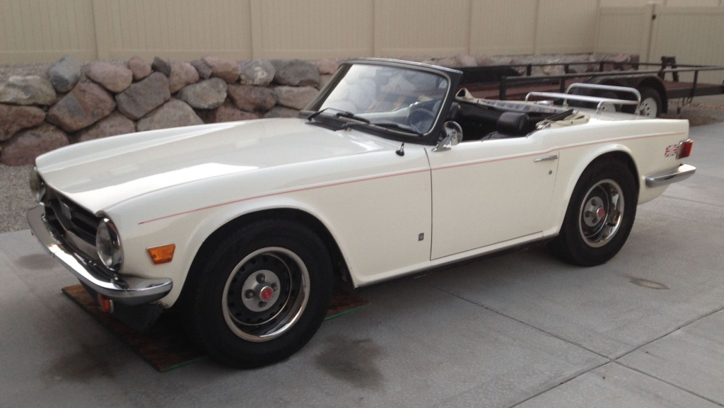 download Triumph TR6 workshop manual