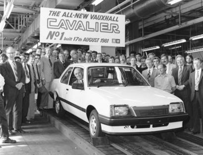 download VAUXHALL CAVALIER SRVICE workshop manual