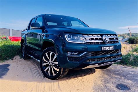 download VOLKSWAGEN AMAROK BODY workshop manual