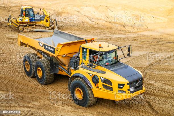 download VOLVO A40F Articulated Dump Truck able workshop manual