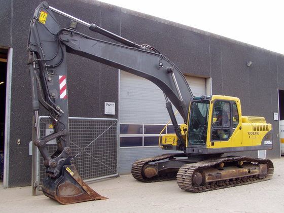 download VOLVO EC240 Excavator able workshop manual