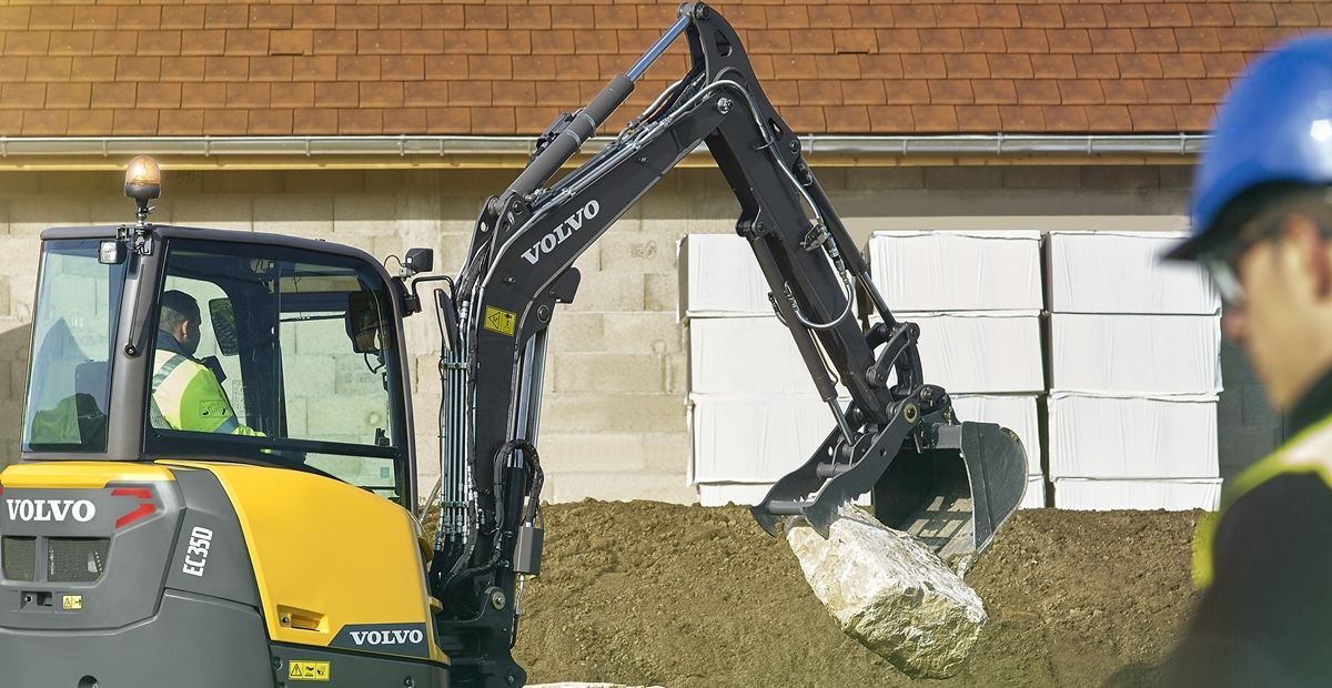 download VOLVO EC240 Excavator able workshop manual