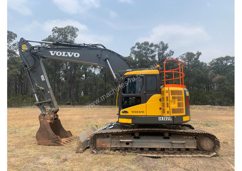 download VOLVO ECR235C L Excavator able workshop manual