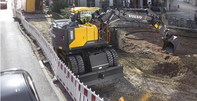 download VOLVO EW150C Excavator able workshop manual
