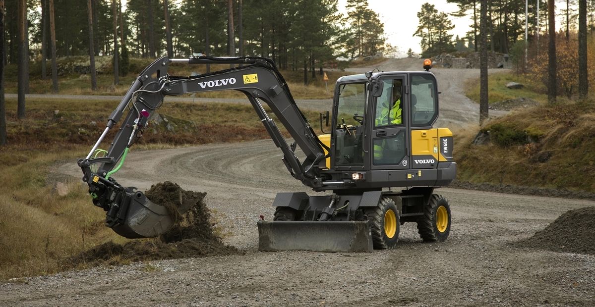 download VOLVO EW55 COMPACT Wheel Excavator able workshop manual