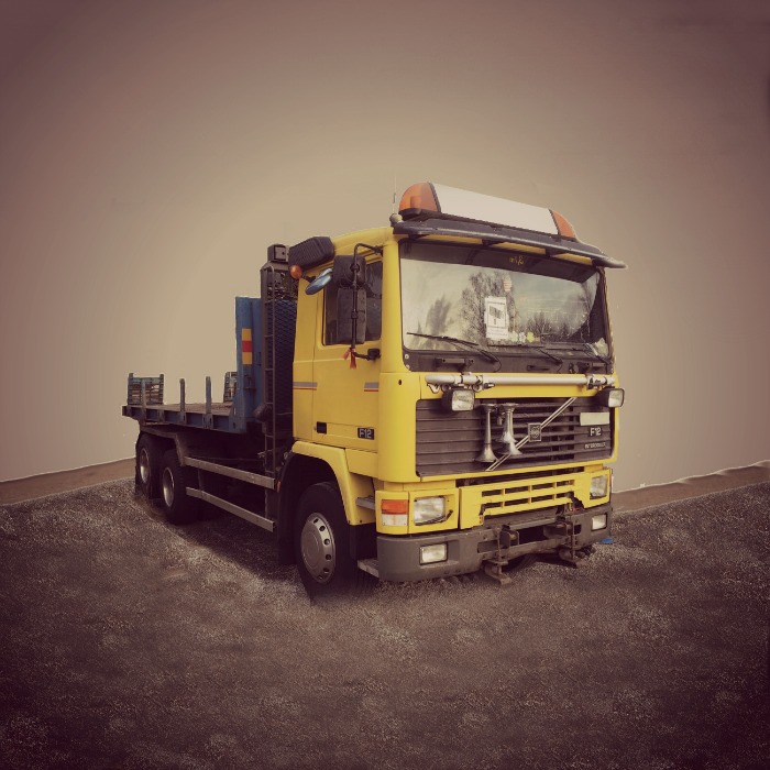 download VOLVO F12 Lorry Bus workshop manual