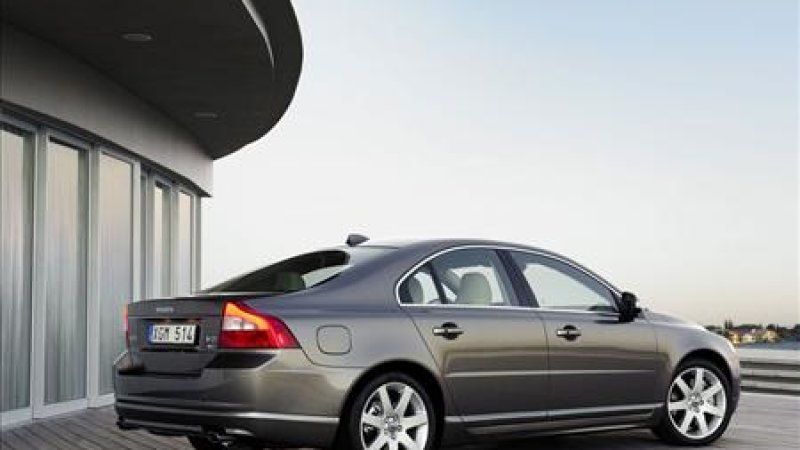 download VOLVO S80 workshop manual