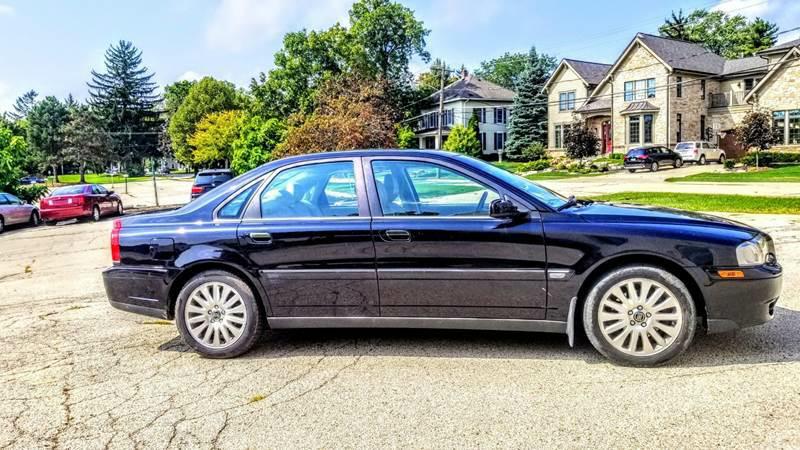 download VOLVO S80 workshop manual