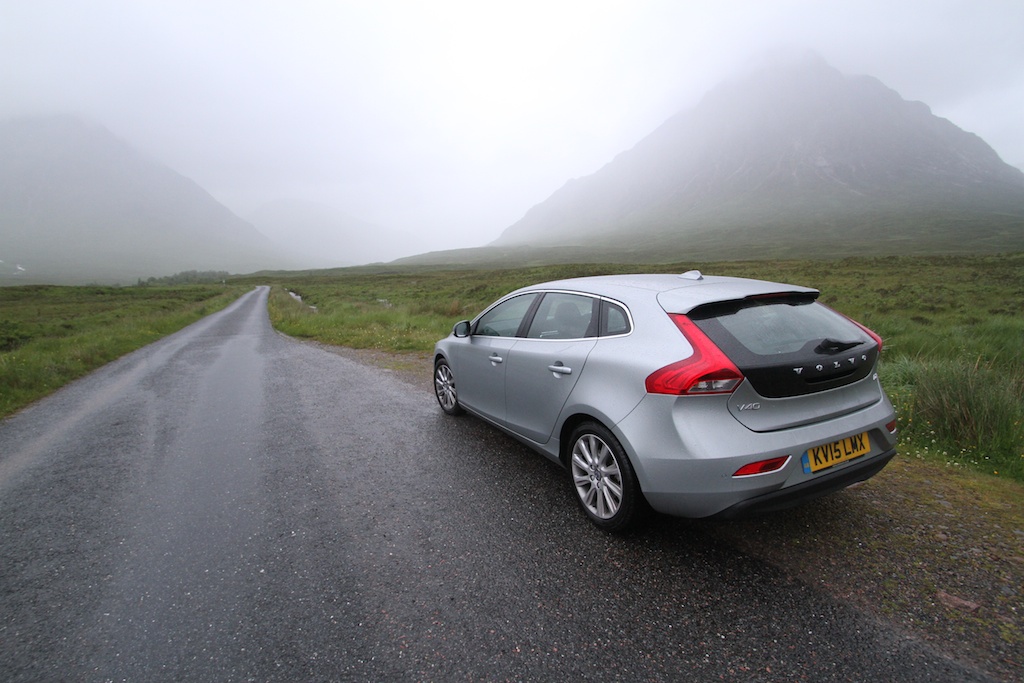 download VOLVO V40 workshop manual