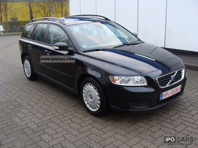 download VOLVO V50 workshop manual