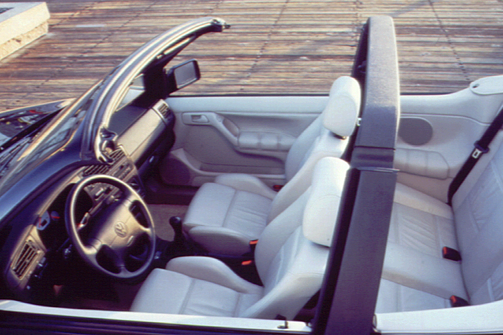 download Volkswagen Cabrio workshop manual