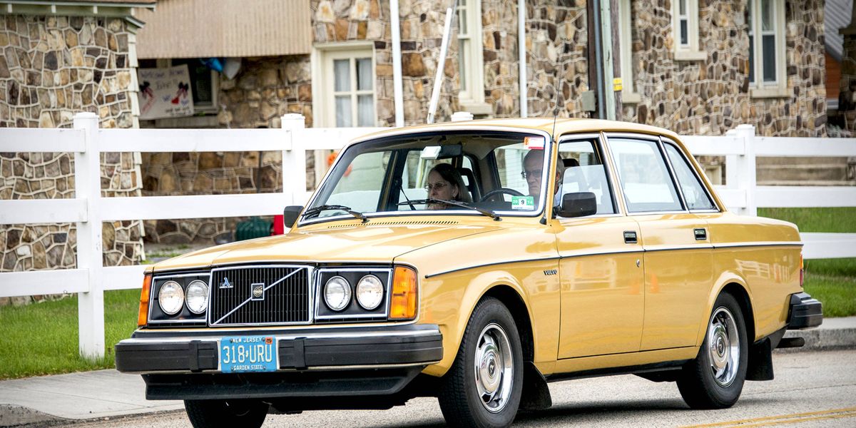 download Volvo 240 able workshop manual