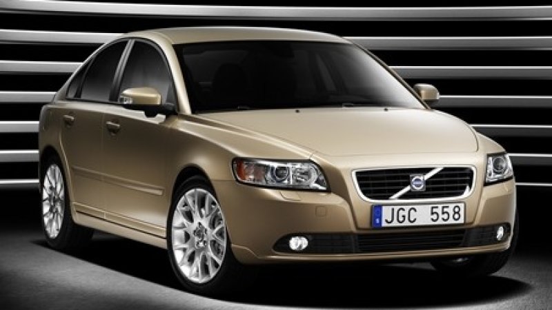 download Volvo S40 04 V50 s workshop manual