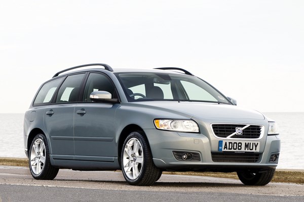 download Volvo S40 V50 s in workshop manual