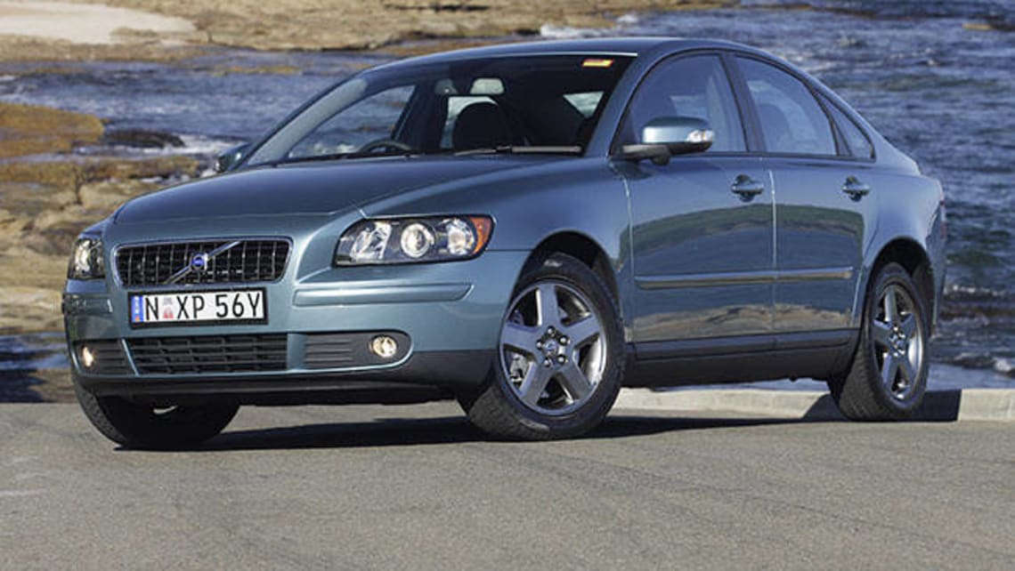 download Volvo S40 V50 s in workshop manual