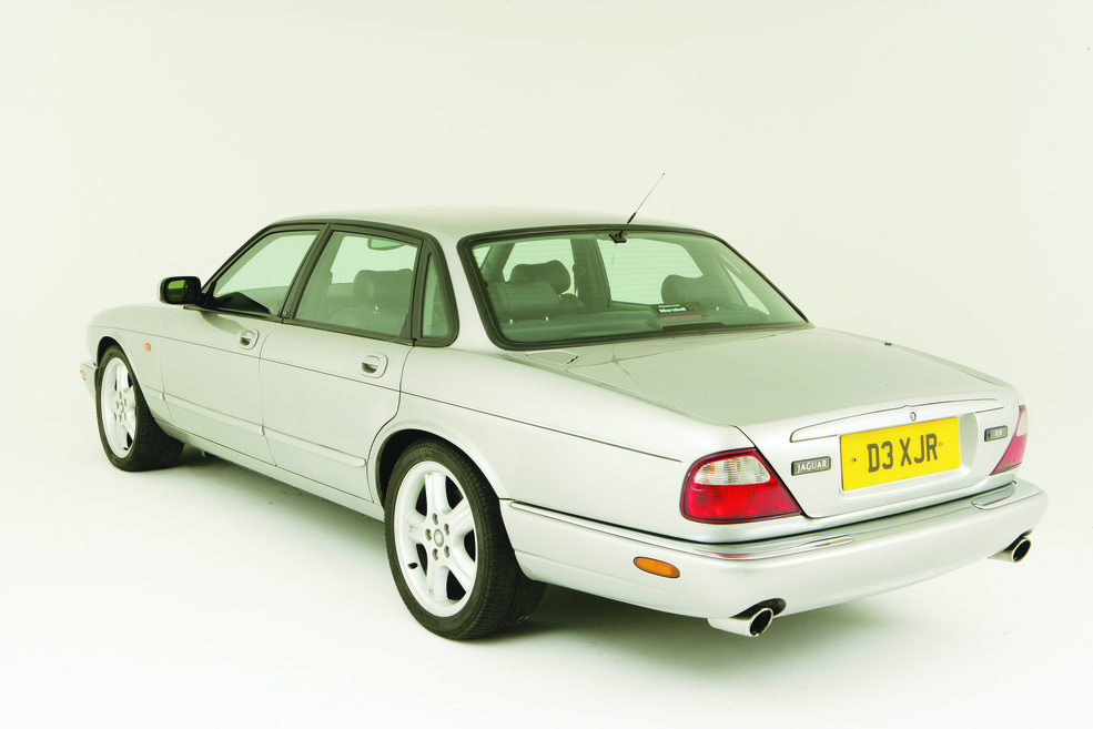 download XJR X308 able workshop manual