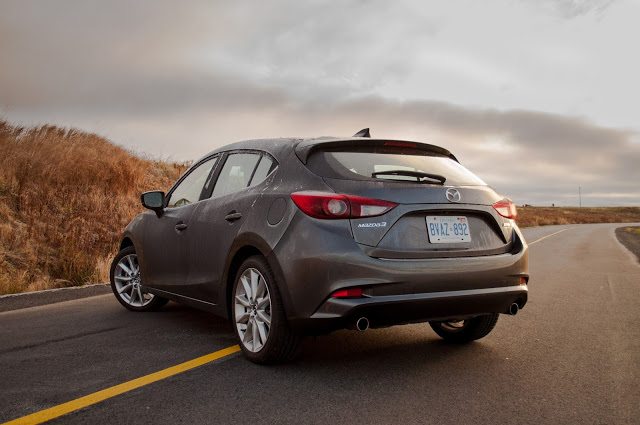 download mazda 3 GS GT to workshop manual